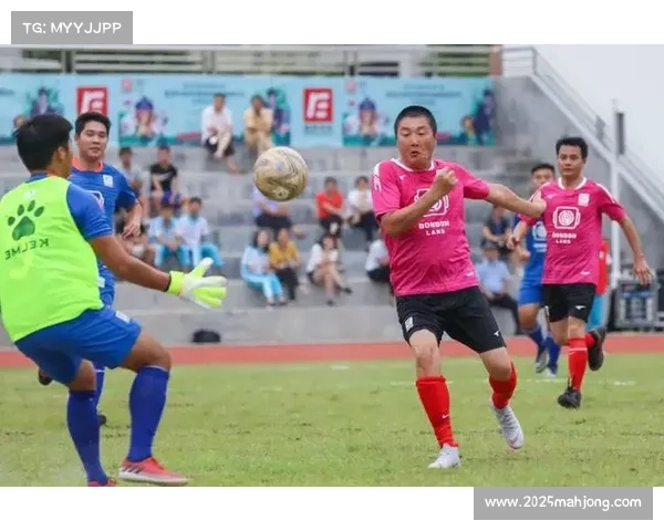 足球音乐节盛大开幕 球队队歌激情演唱助阵赛事 足球音乐节盛大开幕 球队队歌激情演唱助阵赛事