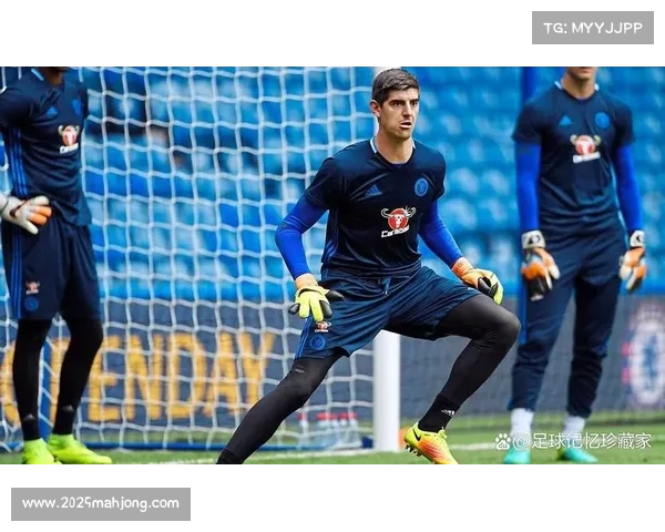 门将科贝尔关键扑救：多特零封背后的隐形功臣