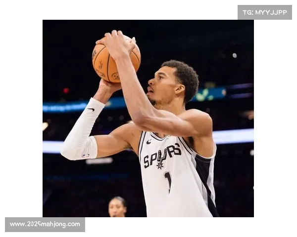 马刺瓦赛尔因伤缺阵，文班亚马出场时间限制下需高效发挥